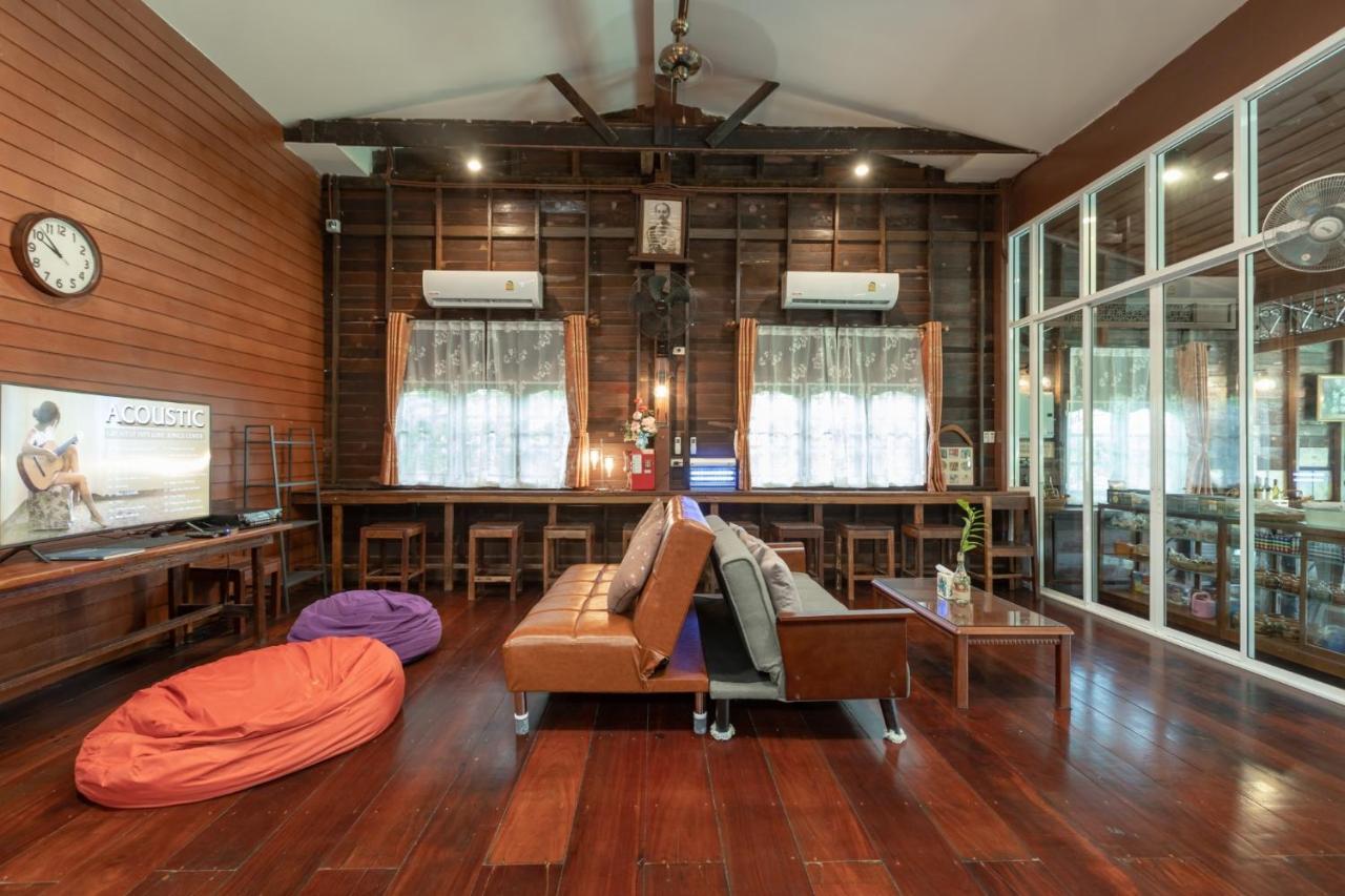 Reuan Vilawan Ratchaburi Exterior foto