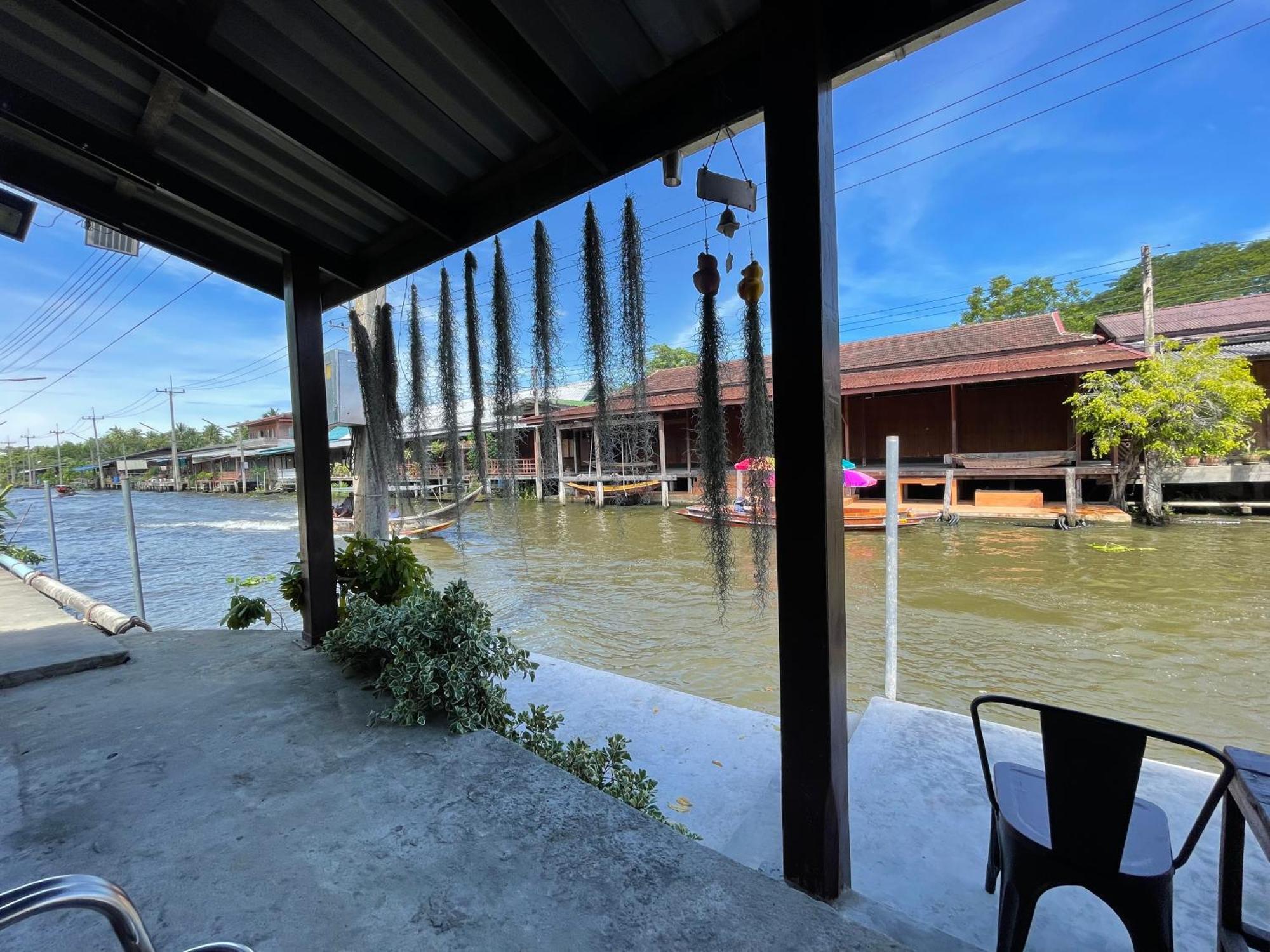 Reuan Vilawan Ratchaburi Exterior foto
