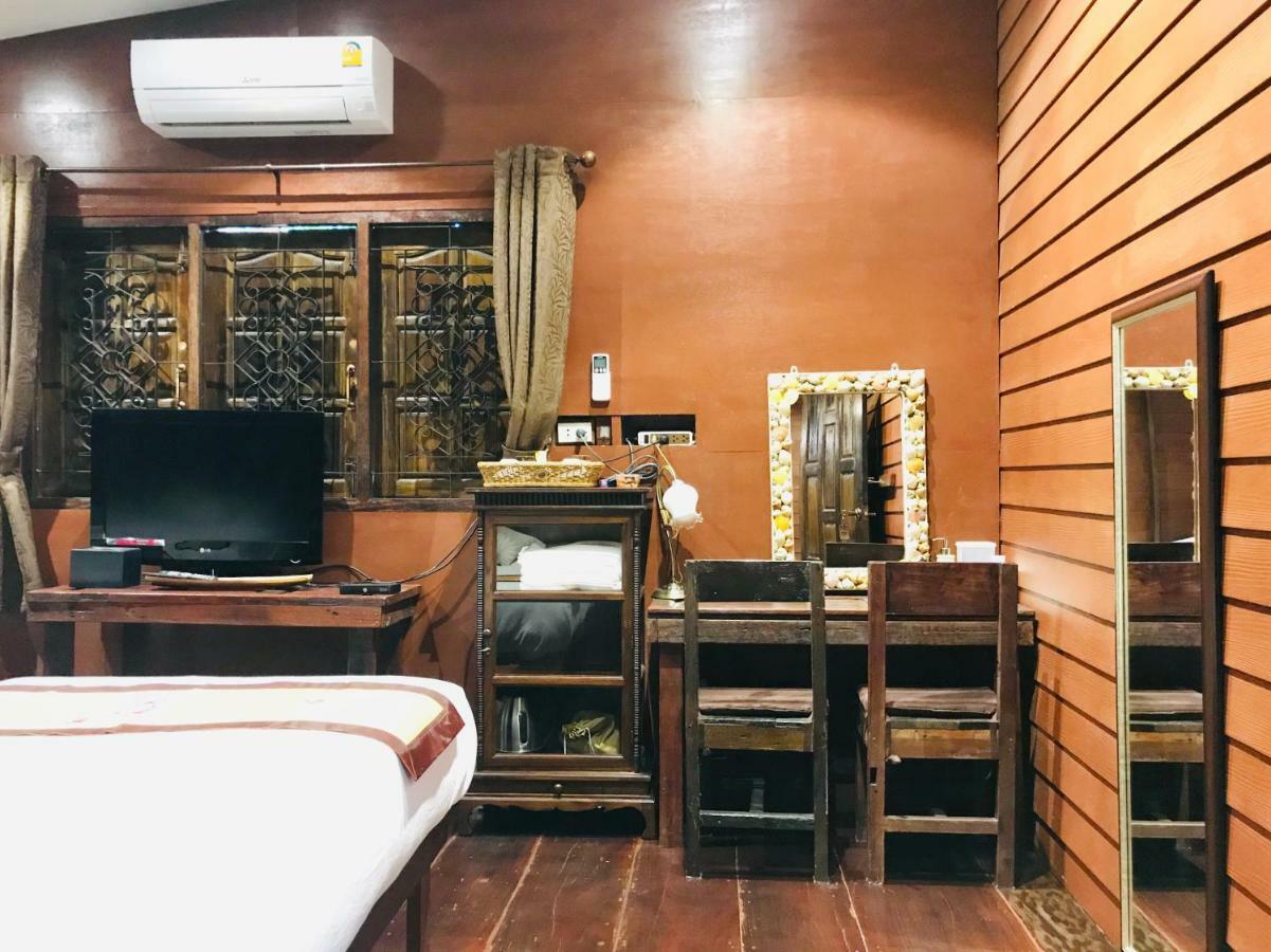 Reuan Vilawan Ratchaburi Exterior foto